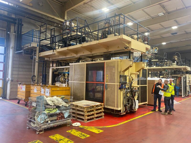Akkukopfmaschine / accuhead machine ST 60